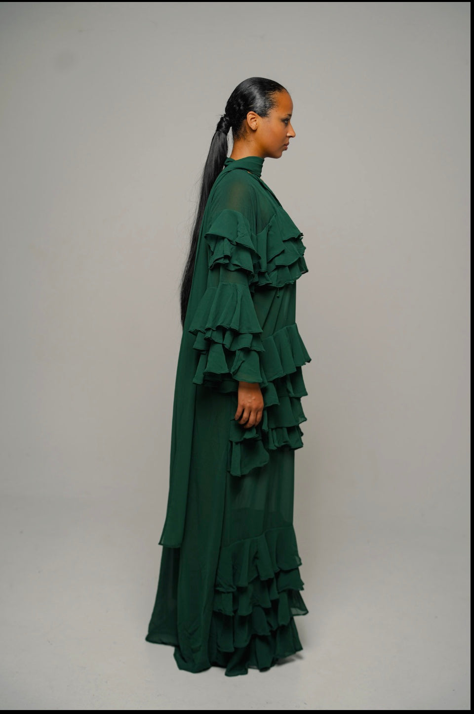 THE CONFIDENT GREEN DRESS